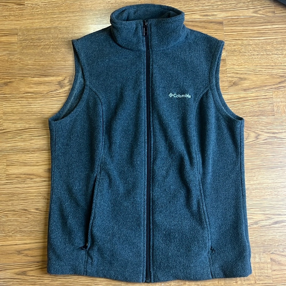 Dark Grey medium Columbia Vest
